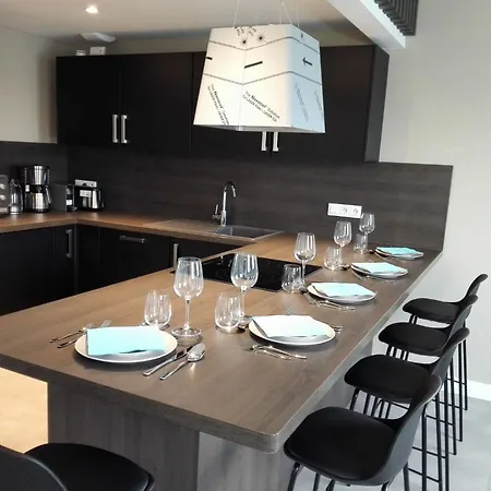 Moderne Duplexwohnung Mit Durchgang In Der Naehe Von By Interhome Appartement